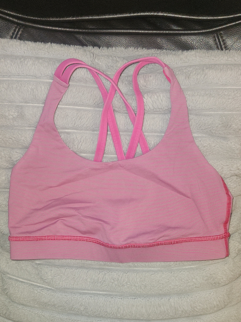 Lululemon energy bra size 6
